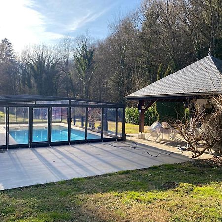 Le Clos Du Tulipier La Chapelle-du-Bard エクステリア 写真