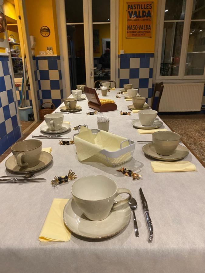 Le Clos Du Tulipier La Chapelle-du-Bard エクステリア 写真