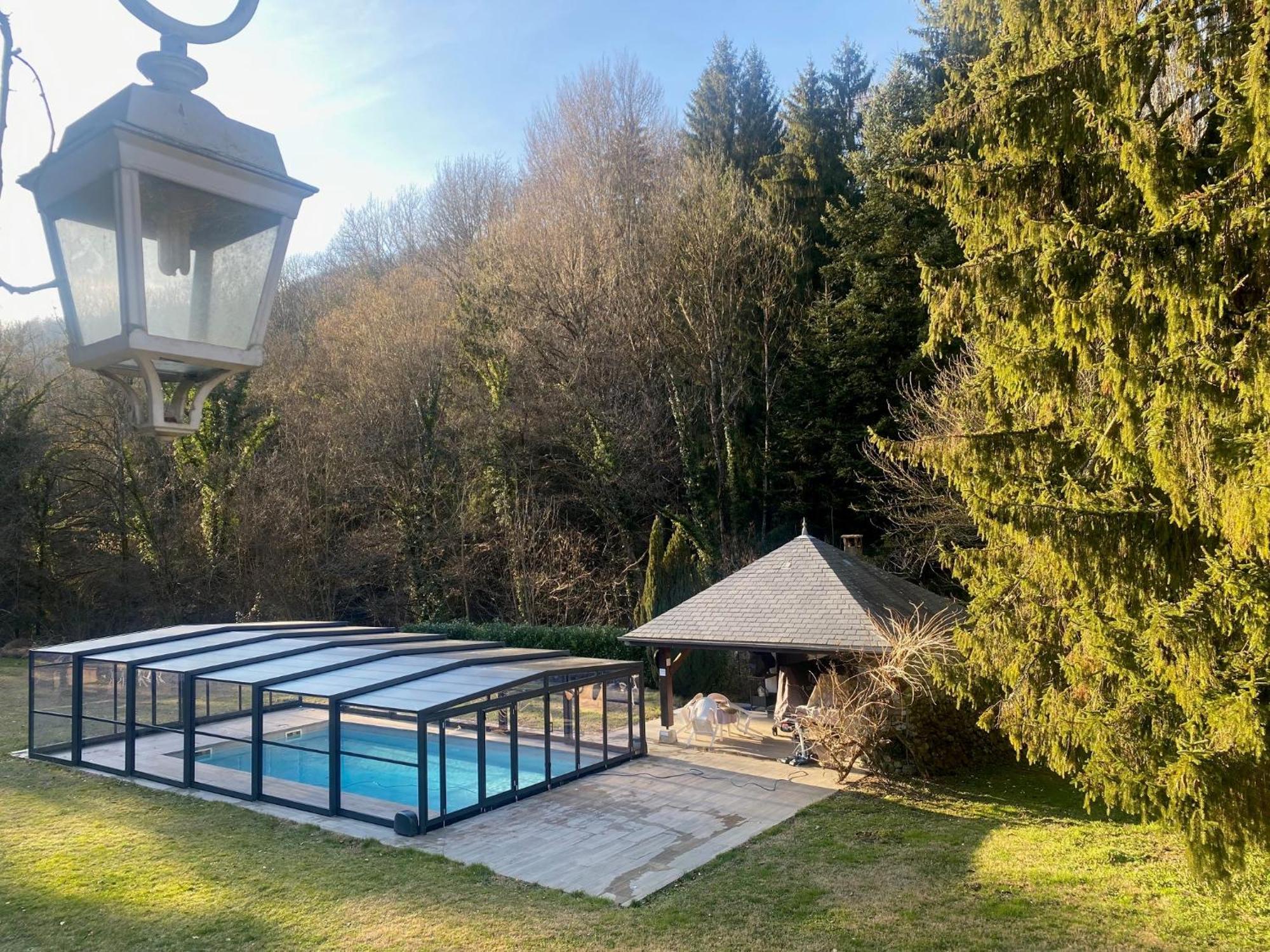 Le Clos Du Tulipier La Chapelle-du-Bard エクステリア 写真