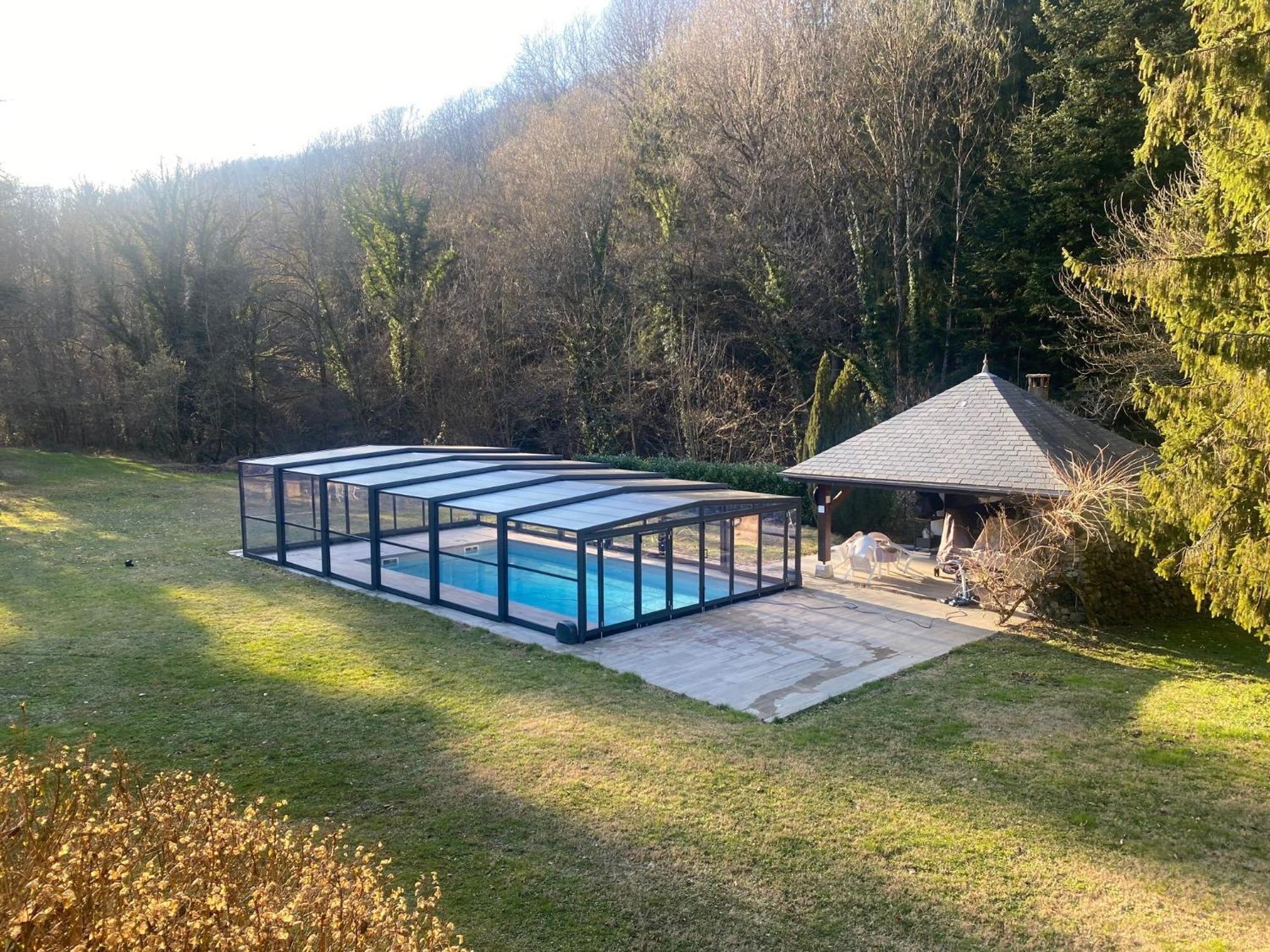 Le Clos Du Tulipier La Chapelle-du-Bard エクステリア 写真